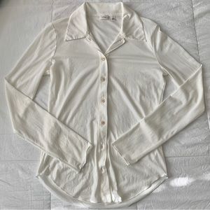 wilfred mesh ivory pose longsleeve